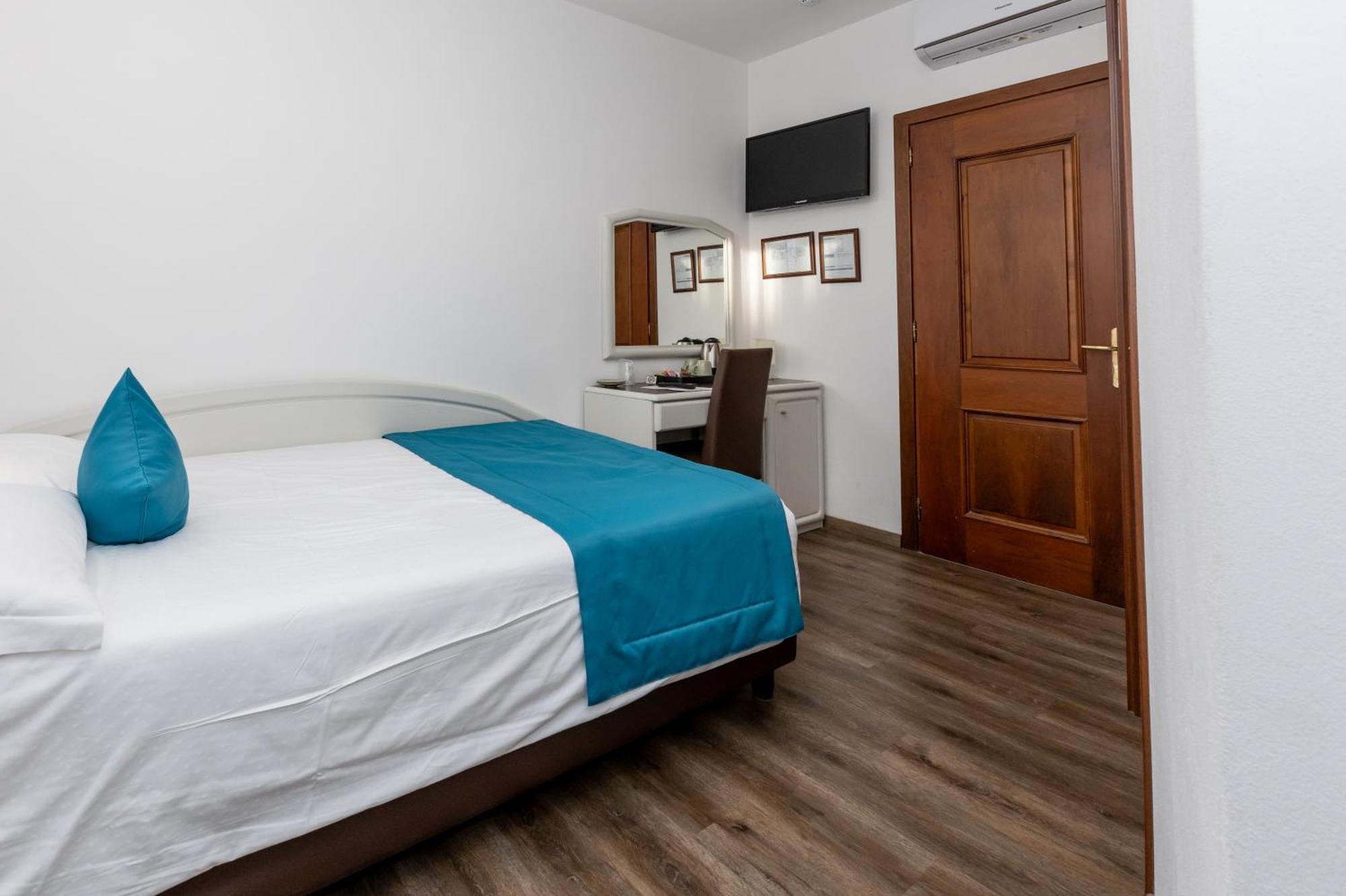 Albergo Cappello E Cadore Belluno Exteriér fotografie